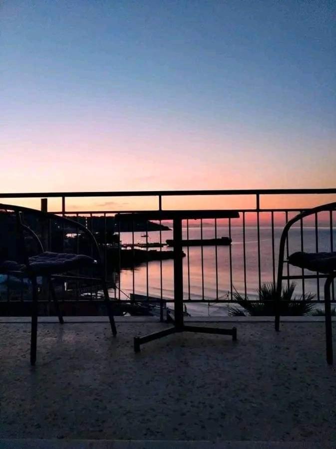 Ammoudia Rooms Agia Marina  Buitenkant foto