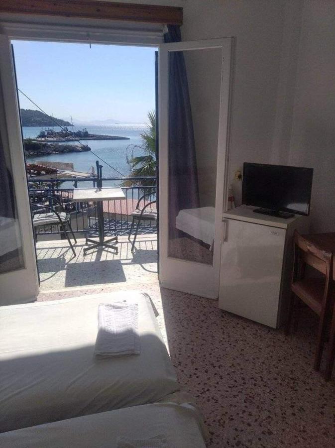 Ammoudia Rooms Agia Marina  Buitenkant foto