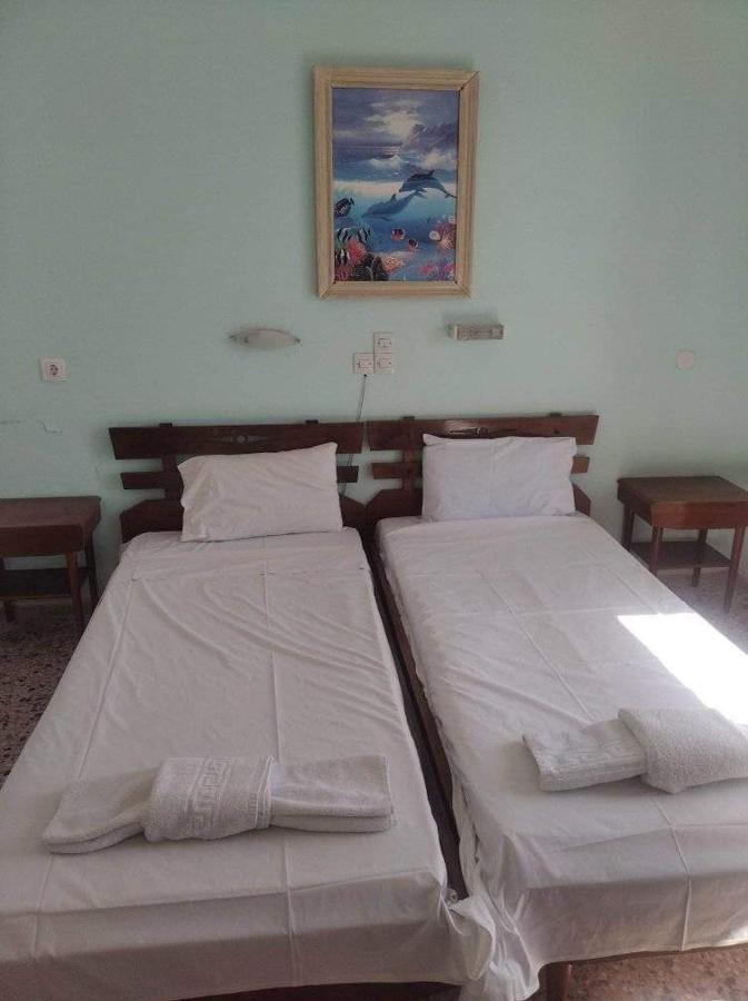 Ammoudia Rooms Agia Marina  Buitenkant foto