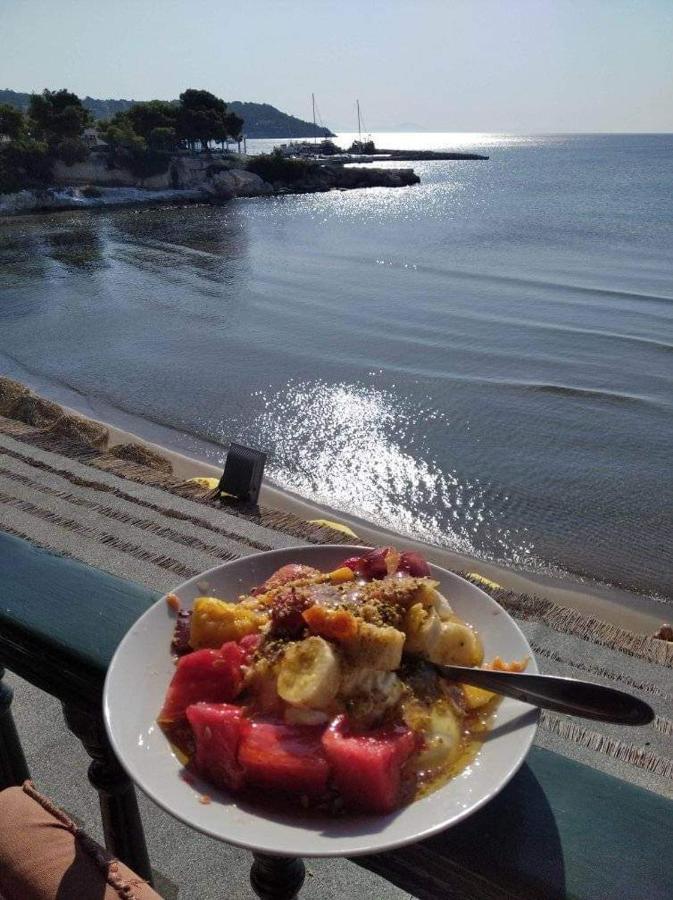 Ammoudia Rooms Agia Marina  Buitenkant foto